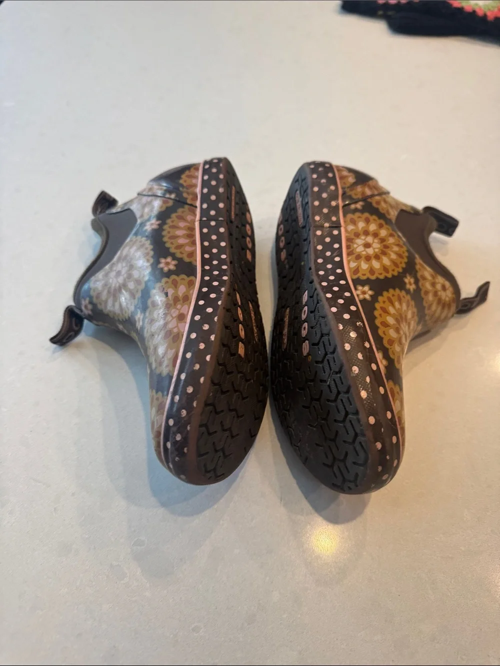 Bogs  Mattie dahlia Kids Brown & Yellow Floral Slip-On Rain Boots